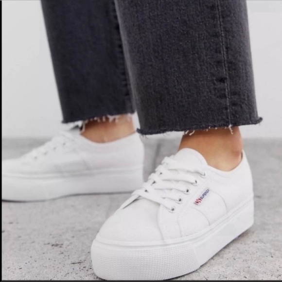 Superga Women's 2790 A Cotw Platform Fashion
Sneaker, White Size 41 / 9.5 - Picture 11 of 11